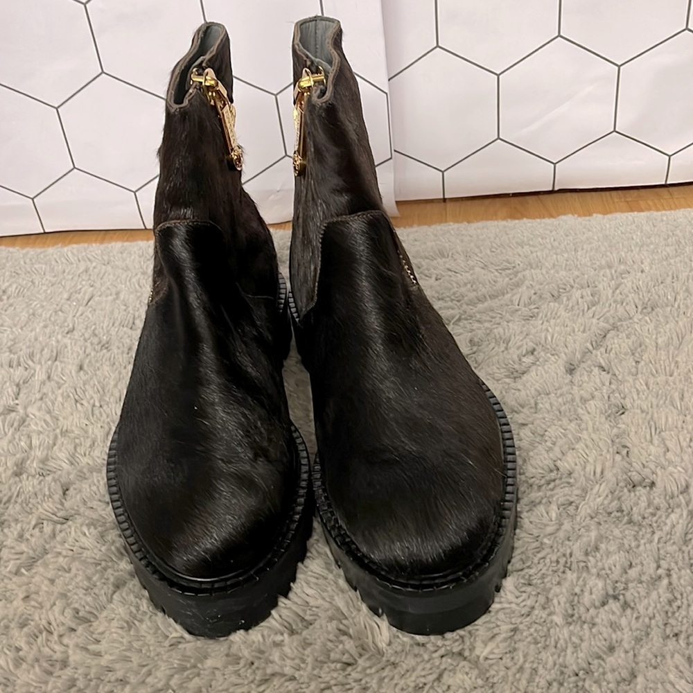 NWOT Versace Mohair Mens boots New size 9